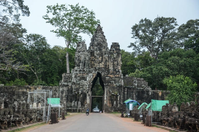 Ấn tượng chuyến du lịch đón Vu Lan và từ thiện tai Campuchia