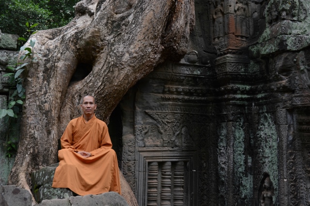 Ấn tượng chuyến du lịch đón Vu Lan và từ thiện tai Campuchia