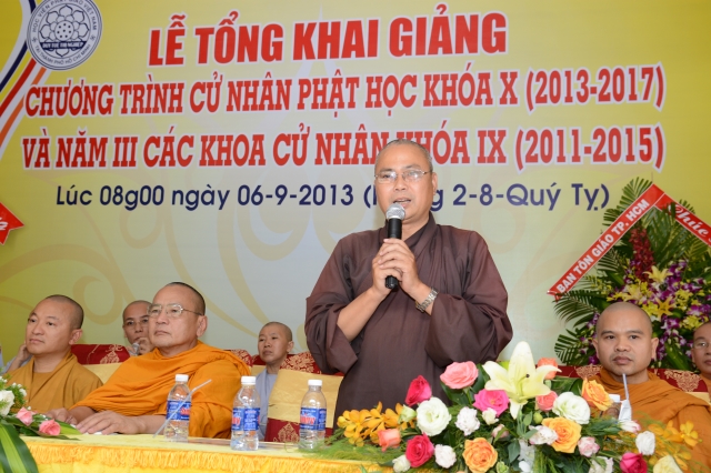 HVPGVN tại TP. HCM tổng khai giảng chương trình cử nhân Phật học khóa IX – X