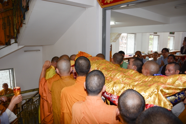 Lễ nhập Kim quan Hòa thượng Thích Đạt Đạo