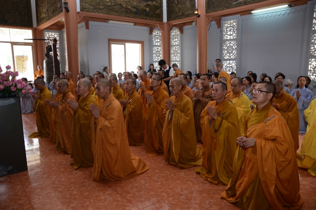 Lễ nhập Kim quan Hòa thượng Thích Đạt Đạo