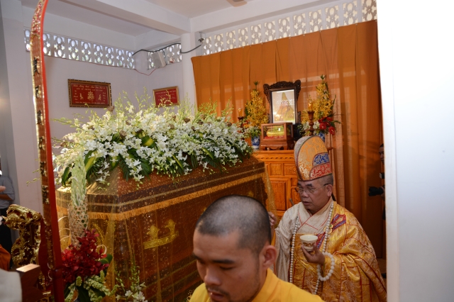 Lễ nhập Kim quan Hòa thượng Thích Đạt Đạo
