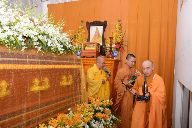 Lễ nhập Kim quan Hòa thượng Thích Đạt Đạo