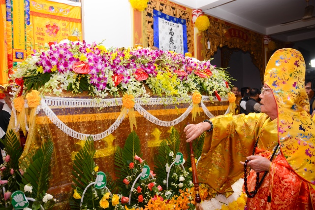 Lễ phụng tống kim quan cố HT. Thích Đạt Đạo trà tỳ