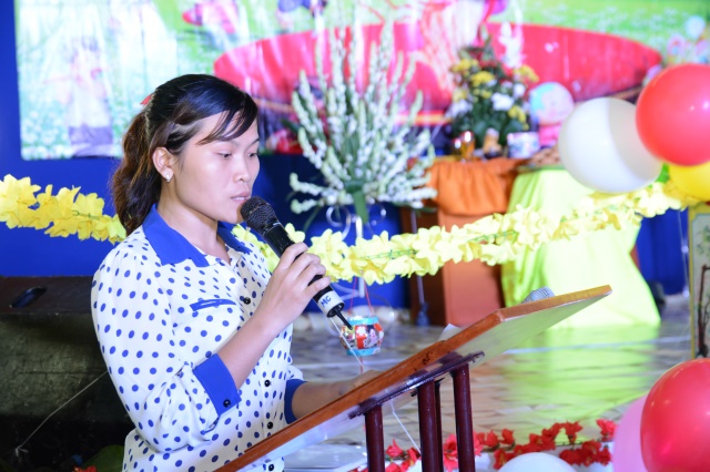 TP. HCM: Tưng bừng Đêm Hội Trăng Rằm tại chùa Thiên Chánh