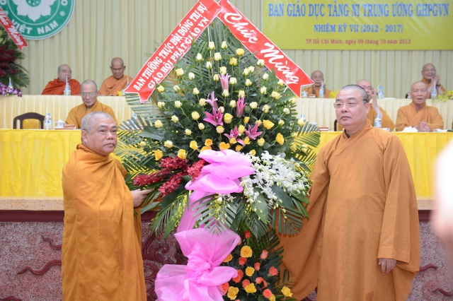 TP. HCM: Lễ ra mắt nhân sự Ban Giáo dục Tăng Ni TW nhiệm kỳ VII (2012 - 2017)