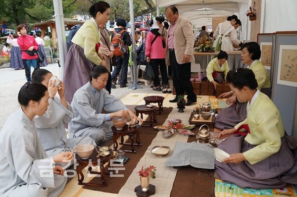 Hàn Quốc: Thiền phái Thiên Thai tổ chức lễ hội Văn hóa Trà Đạo