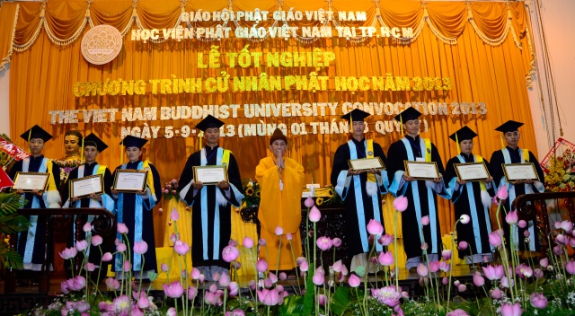 HVPGVN tại TP. HCM tổ chức lễ tốt nghiệp Cử nhân Phật học khóa VIII