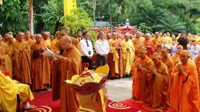 Khánh Hòa: Lễ tưởng niệm và cung tống kim quan cố Trưởng lão HT.Thích Chí Tín nhập bảo tháp