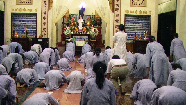 Nha Trang: Chùa Linh Thứu trang nghiêm lễ Khánh đản Bồ-tát Quán Thế Âm