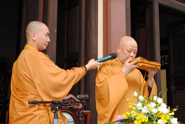 Đại Giới Đàn Quảng Đức: Hòa Thượng Tuyên Luật Sư Giáo Giới