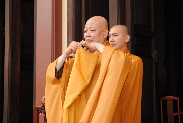 Đại Giới Đàn Quảng Đức: Hòa Thượng Tuyên Luật Sư Giáo Giới