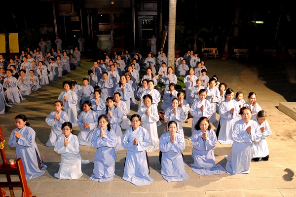 Đại Giới Đàn Quảng Đức: Tuyên Thanh Qui - Khai Chung Bảng - Niêm Đàn Sái Tịnh - Tụng Luật
