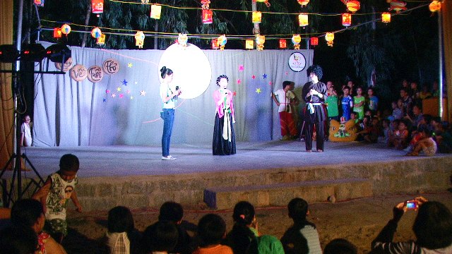 Nha Trang: Chùa Linh Quang tổ chức Đêm Văn nghệ Quay về tuổi thơ