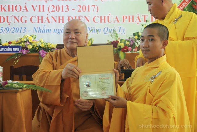 Trường TCPH Đồng Nai: Lễ phát văn bằng tốt nghiệp khóa VI (2009-2013) &amp; Khai giảng khóa VII (2013-2017)