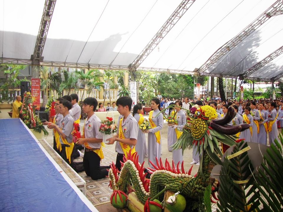 Hàng ngàn người dự lễ Vu Lan tại Tổ đình Phước Viên