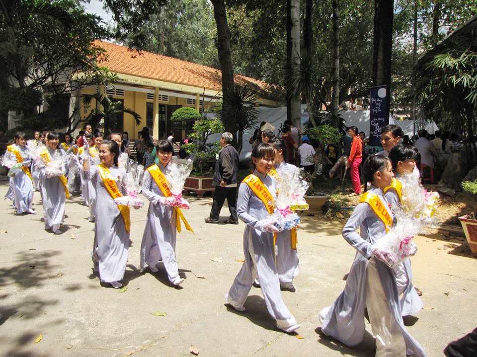 Hàng ngàn người dự lễ Vu Lan tại Tổ đình Phước Viên