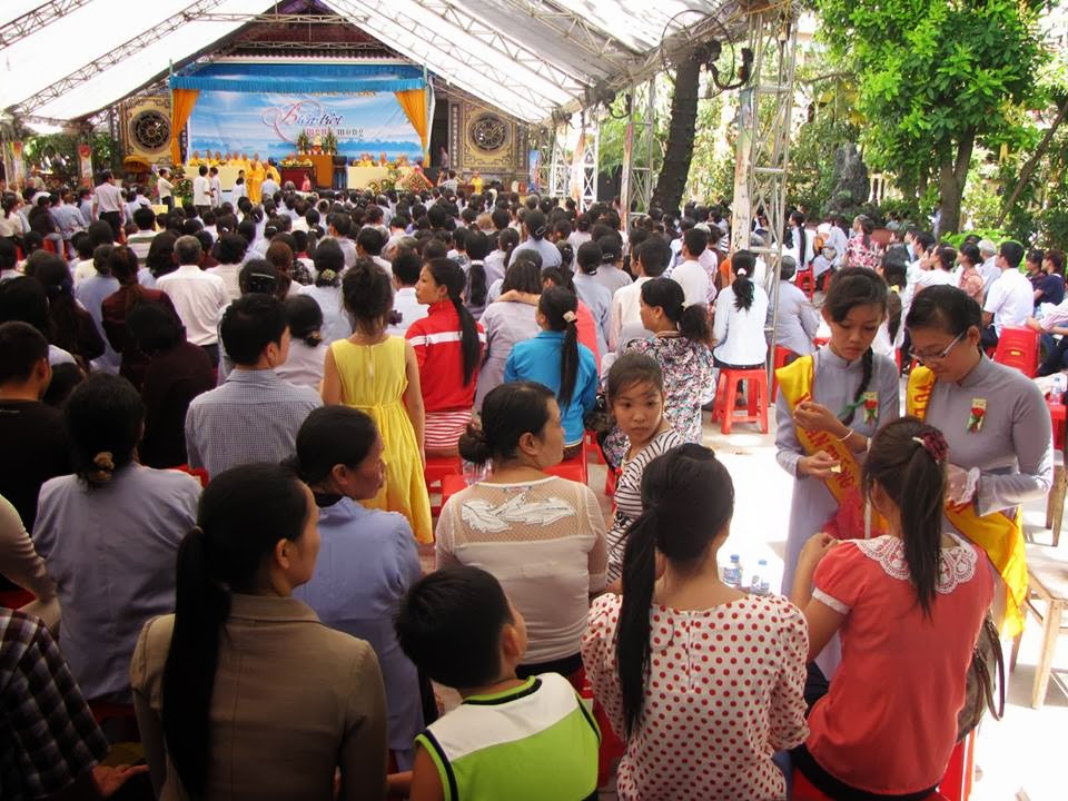 Hàng ngàn người dự lễ Vu Lan tại Tổ đình Phước Viên