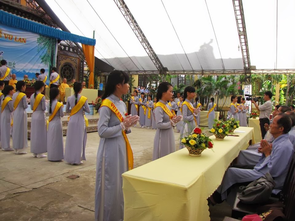 Hàng ngàn người dự lễ Vu Lan tại Tổ đình Phước Viên