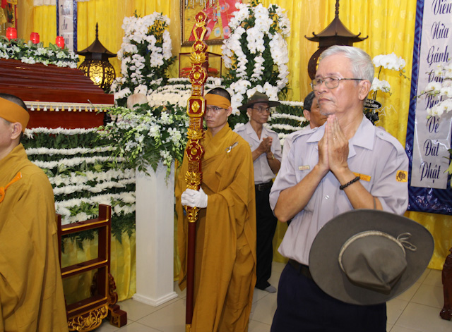 Ngày thứ 2: Các phái đoàn viếng tang cố HT. Thích Nhật Quang