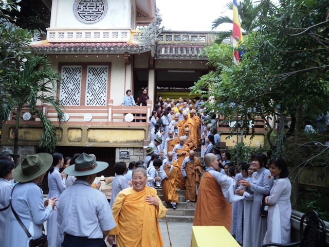 Khánh Hòa: Lễ nhập kim quan cố Đại lão HT.Thích Chánh Tín