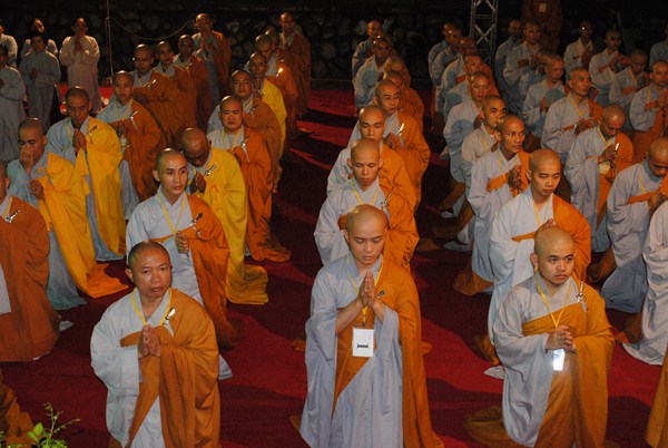 Đại Giới Đàn Quảng Đức: Kết Đàn Tụng Kinh Di Giáo