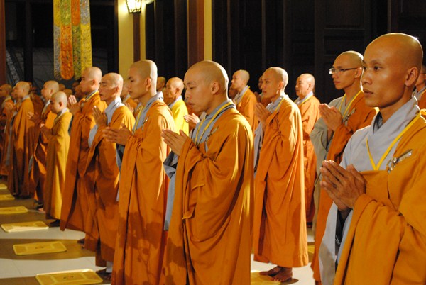 Đại Giới Đàn Quảng Đức: Kết Đàn Tụng Kinh Di Giáo