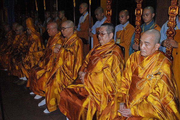 Đại Giới Đàn Quảng Đức: Kết Đàn Tụng Kinh Di Giáo