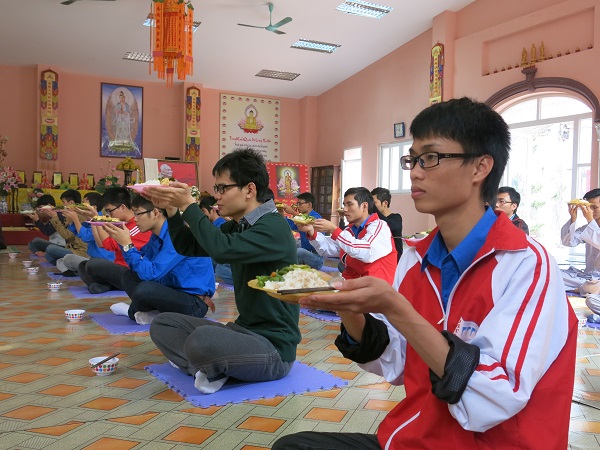 Hà Nội: Chùa Sủi tổ chức khóa tu Trái Tim Từ Bi dành cho giới trẻ