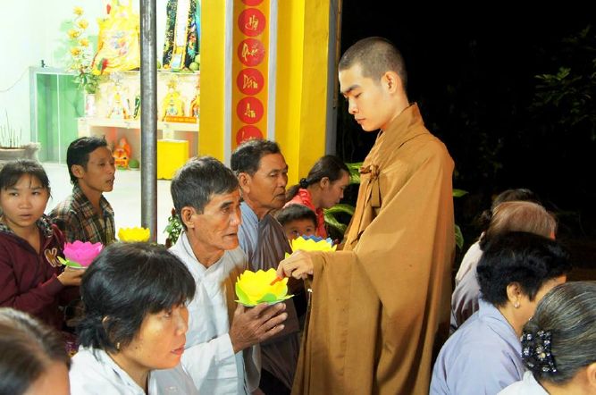 HỘI 14 CHỮ : PHÓNG SINH – TỪ THIỆN – HOA ĐĂNG – TU HỌC