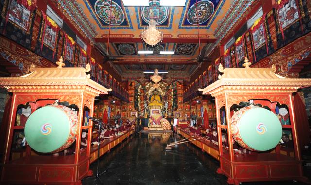 Đoàn Phật tử Hoa Kỳ, Cananda và Việt Nam hành hương đất Phật