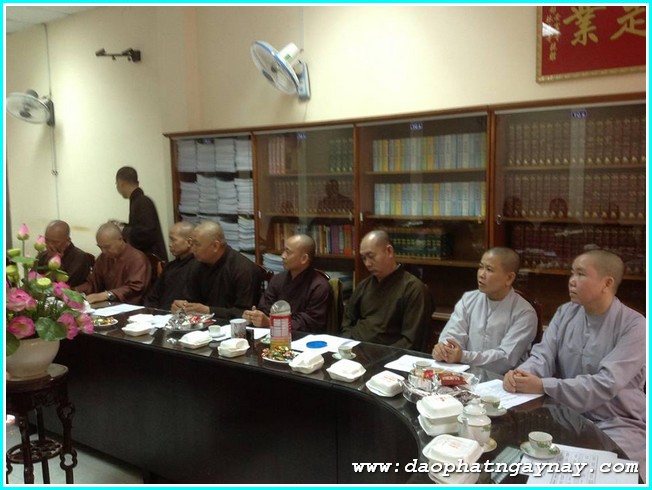 TP. HCM: Trường Trung Cao Phật học họp ban giảng huấn năm 2014