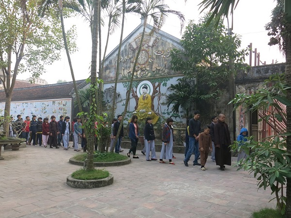 Hà Nội: Chùa Sủi tổ chức khóa tu Trái Tim Từ Bi dành cho giới trẻ