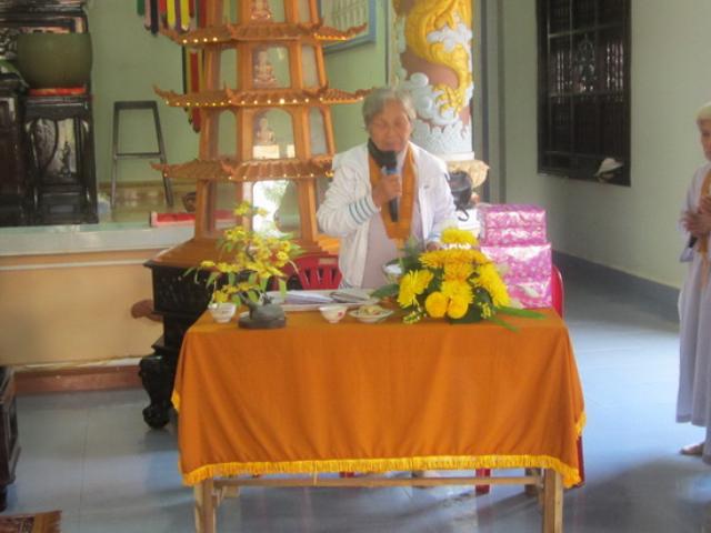 Khóa tu cuối năm Quý Tỵ của Đạo tràng Bát Quan Trai chùa Đức Hòa