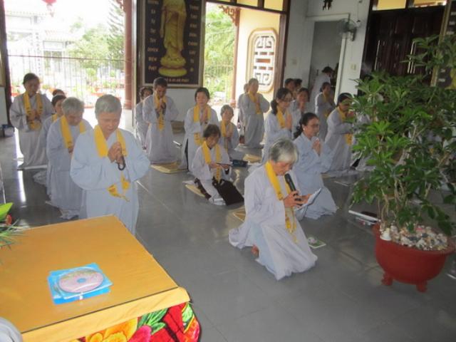 Đạo tràng niệm Phật chùa Địch Quang tổ chức khóa tu cuối năm Quý Tỵ