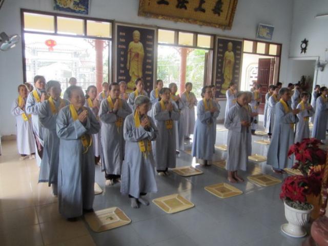 Đạo tràng niệm Phật chùa Địch Quang tổ chức khóa tu cuối năm Quý Tỵ