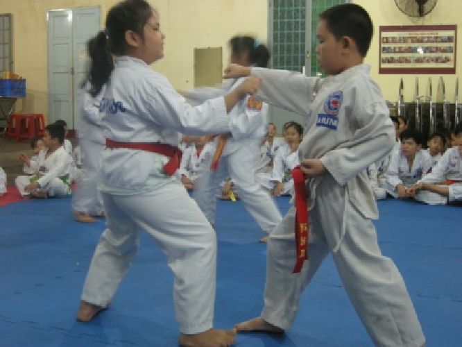 TP. HCM: Chùm ảnh lớp võ thuật Taekwondo chùa Thiên Chánh thi nâng cấp