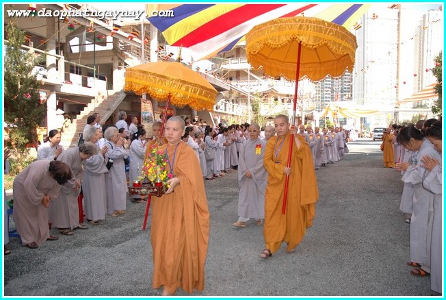 TP. HCM: Chính thức diễn ra đại lễ tưởng niệm 60 năm tổ sư Minh Đăng Quang vắng bóng