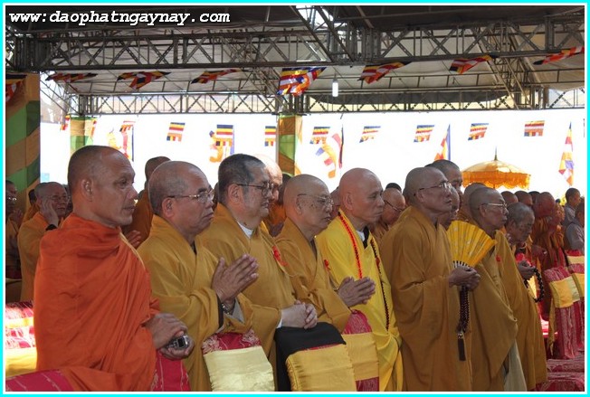 TP. HCM: Chính thức diễn ra đại lễ tưởng niệm 60 năm tổ sư Minh Đăng Quang vắng bóng