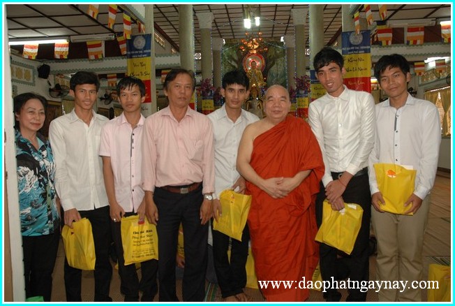 TP. HCM: Khóa tịnh tu an lạc lần thứ 198 tại chùa Phổ Minh