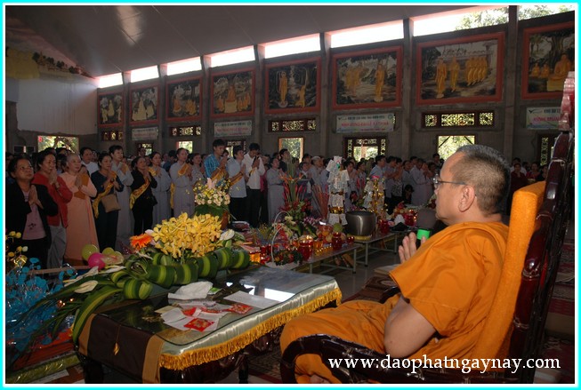 Đồng Nai: Đại lễ dâng y Kathina tại thiền viện Phước Sơn