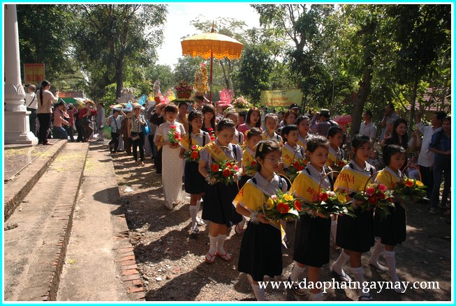 Đồng Nai: Đại lễ dâng y Kathina tại thiền viện Phước Sơn