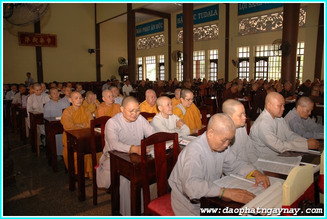 Bình Dương: Hội nghị tổng kết công tác Phật sự 2013