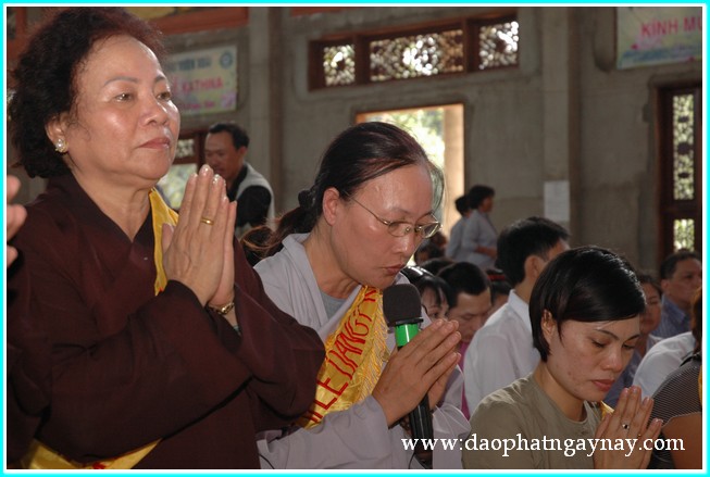 Đồng Nai: Đại lễ dâng y Kathina tại thiền viện Phước Sơn