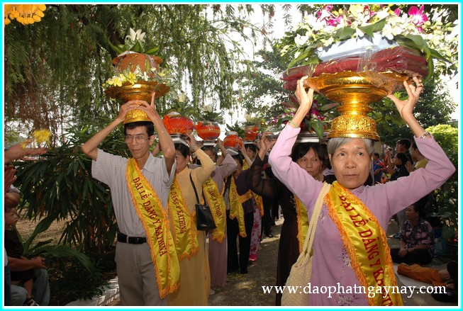 TP. HCM: Đại lễ dâng y Kathina tại thiền viện Nguyên Thủy