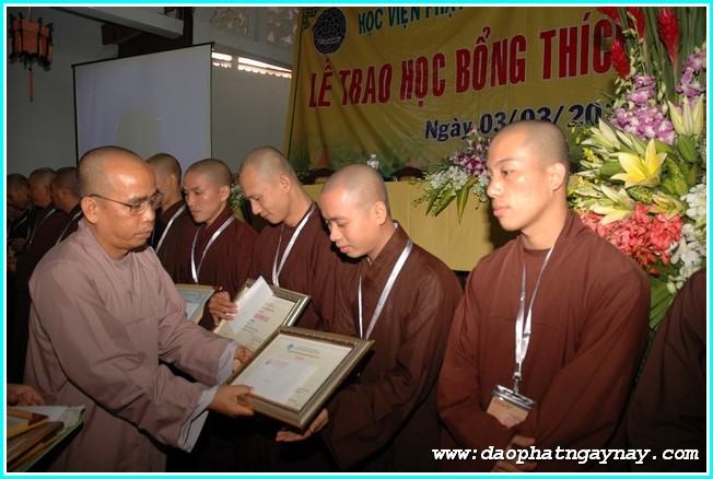 TP. HCM: Chùm ảnh lễ trao học bổng Thích Minh Châu lần 2