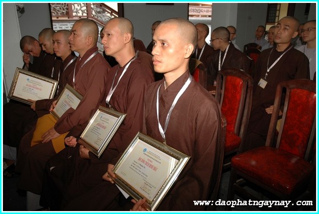 TP. HCM: Chùm ảnh lễ trao học bổng Thích Minh Châu lần 2