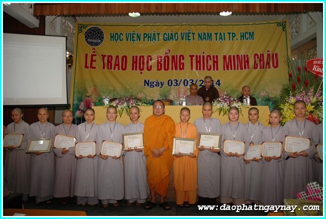 TP. HCM: Chùm ảnh lễ trao học bổng Thích Minh Châu lần 2