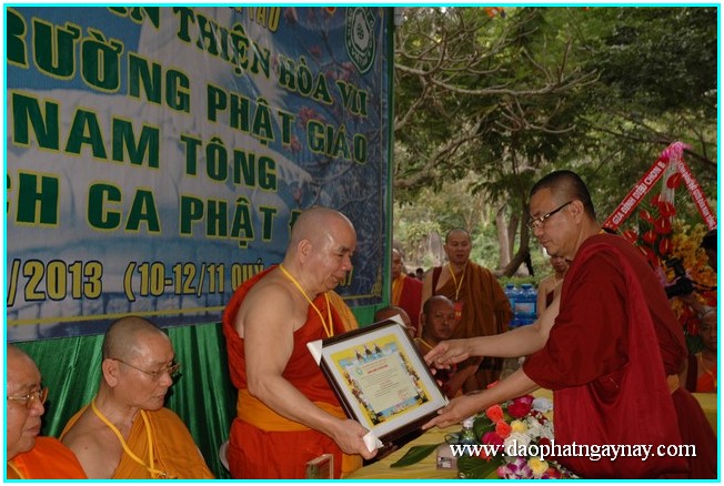 Đại giới đàn Thiện Hòa VII: Truyền giới theo truyền thống Nam tông tại giới trường Thích Ca Phật Đài