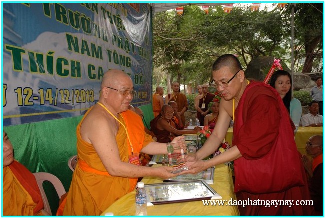 Đại giới đàn Thiện Hòa VII: Truyền giới theo truyền thống Nam tông tại giới trường Thích Ca Phật Đài